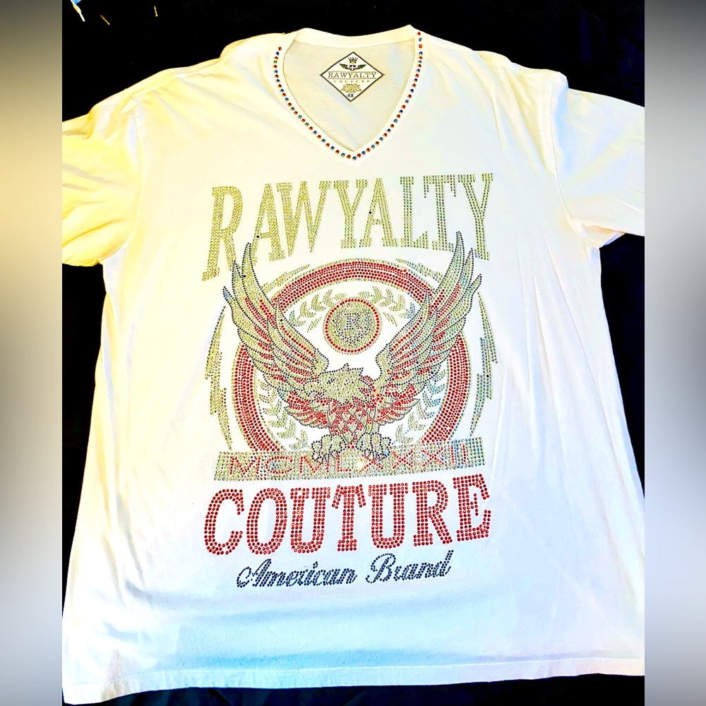 RAWYALTY COUTURE V-NECK SHIRT